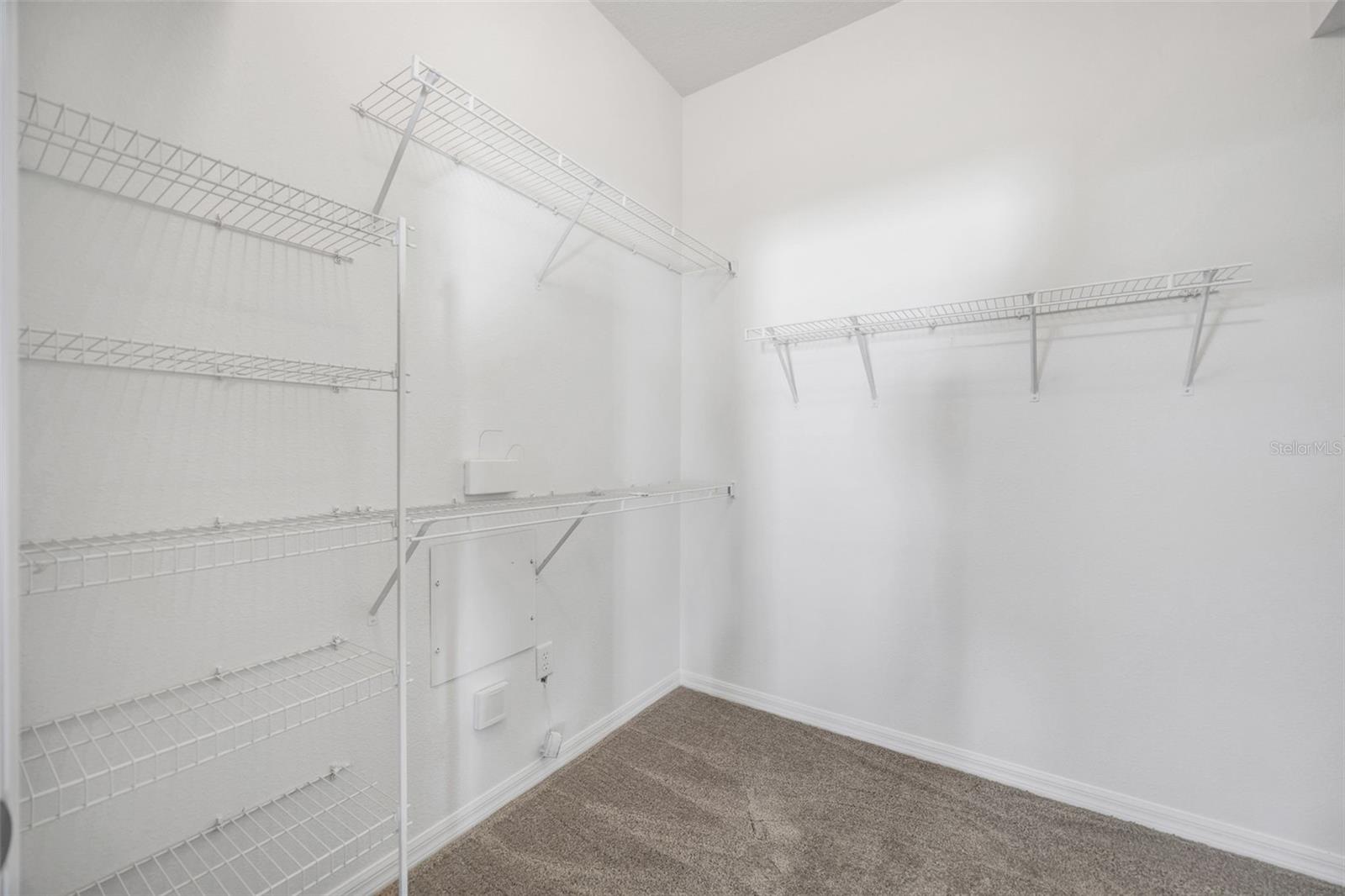 Image 30 of 52 For 3841 Hampton Hills Dr