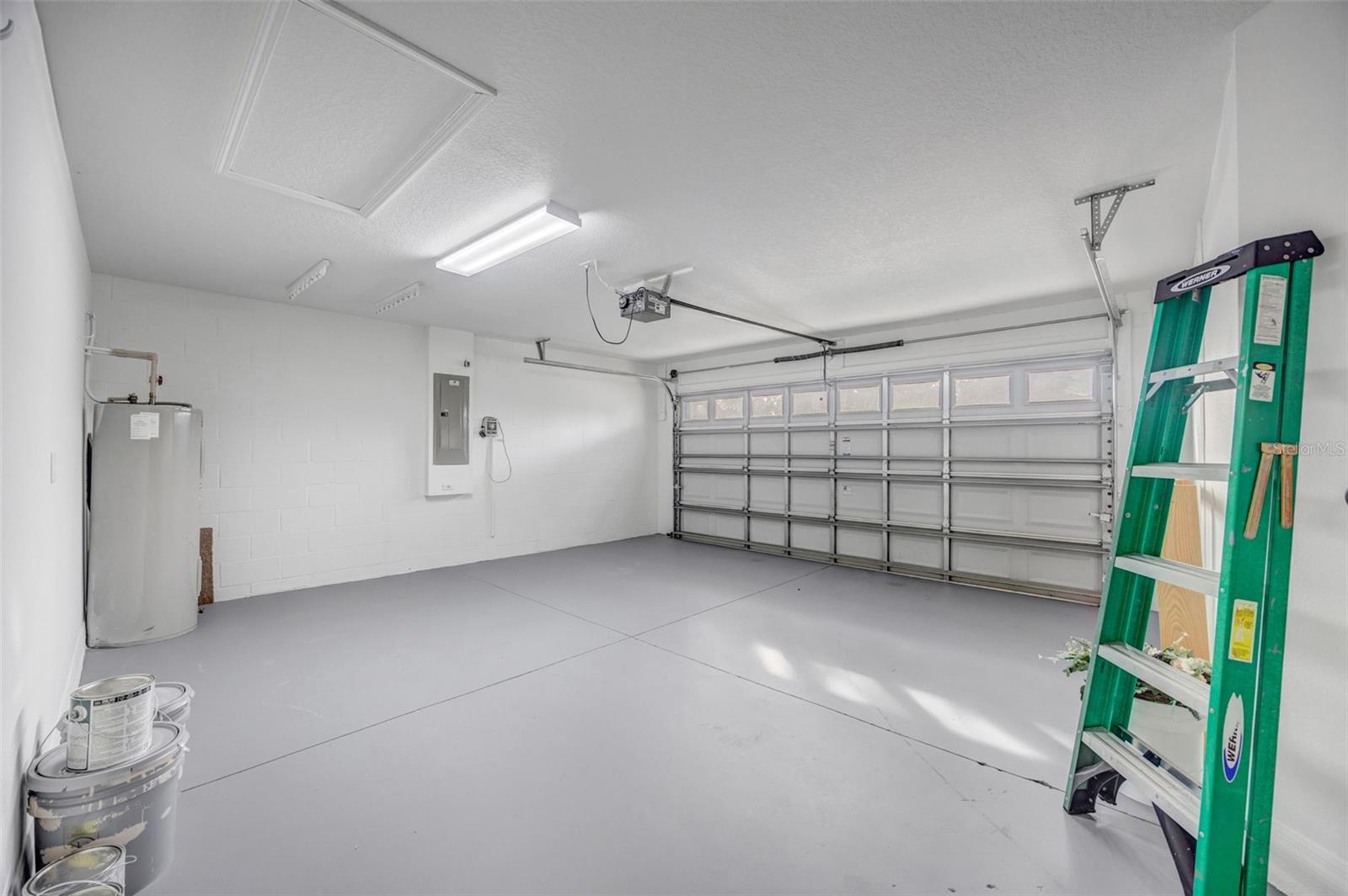 Image 41 of 52 For 3841 Hampton Hills Dr