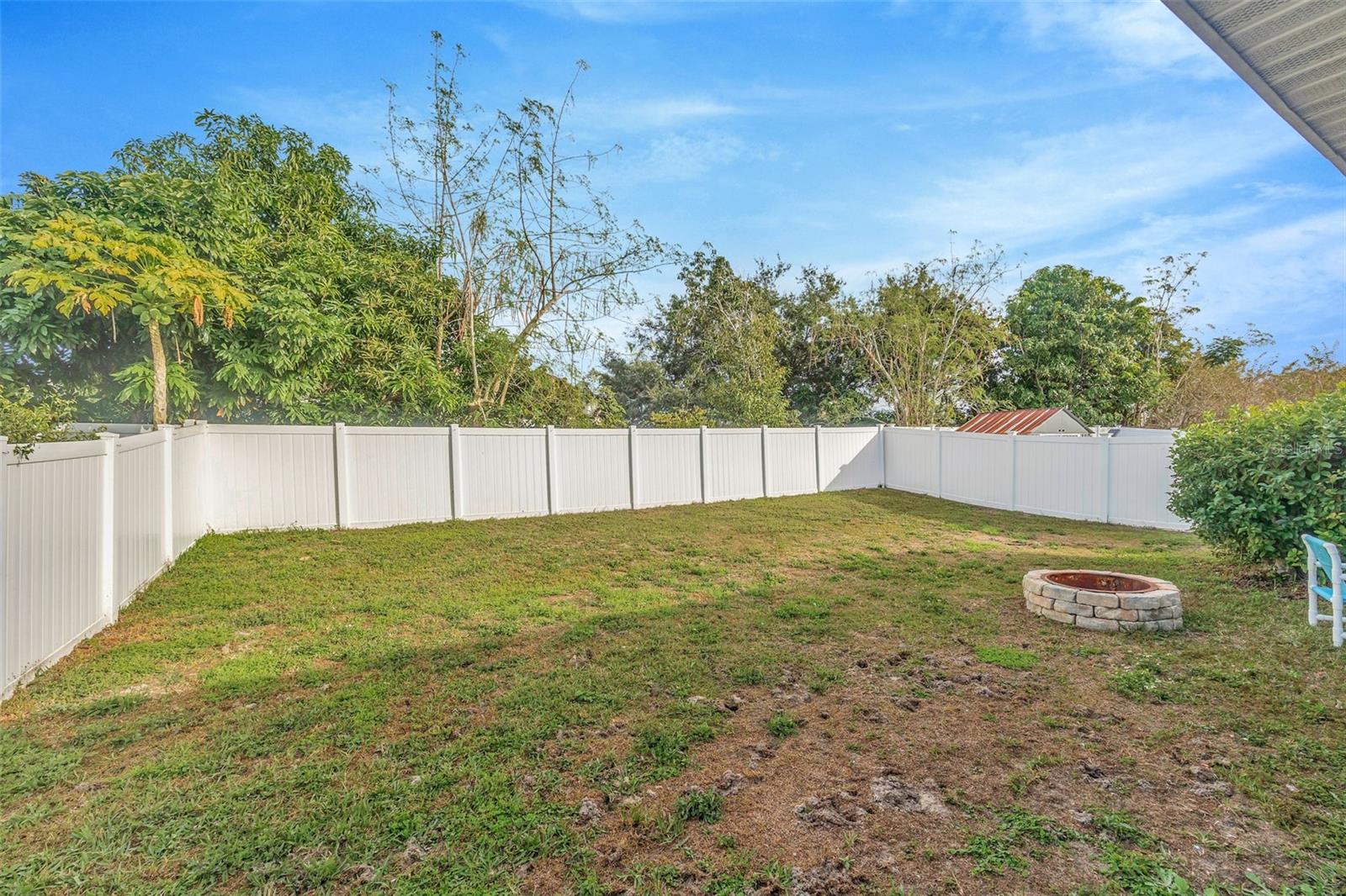 Image 43 of 52 For 3841 Hampton Hills Dr