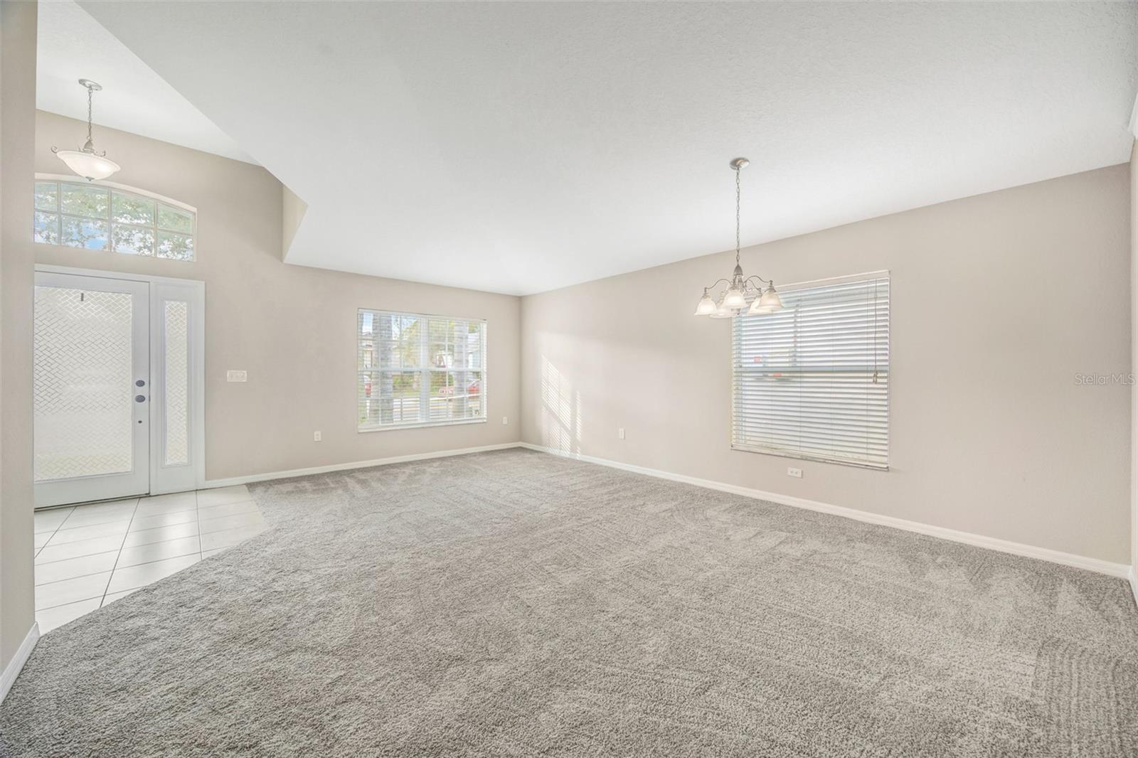 Image 6 of 52 For 3841 Hampton Hills Dr