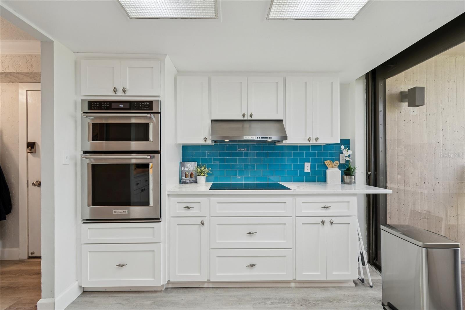 Image 20 of 59 For 1 Key Capri  101e