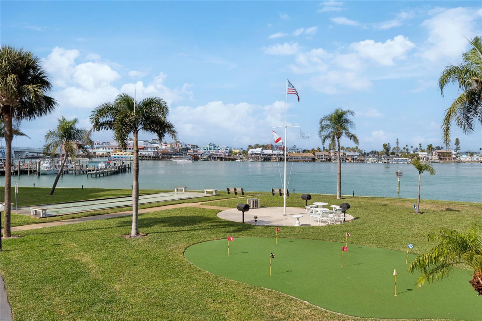 Image 22 of 59 For 1 Key Capri  101e