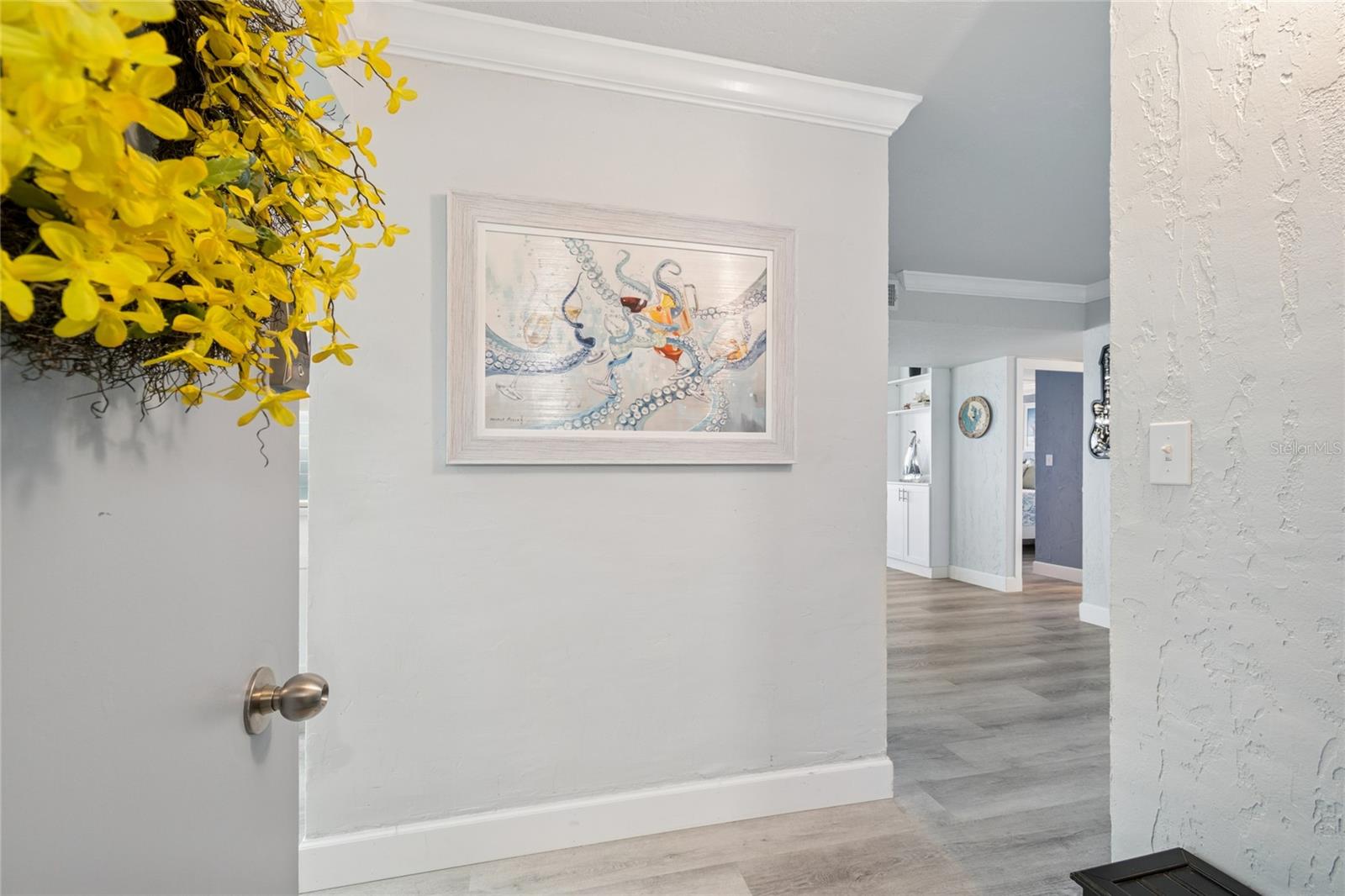 Image 4 of 59 For 1 Key Capri  101e