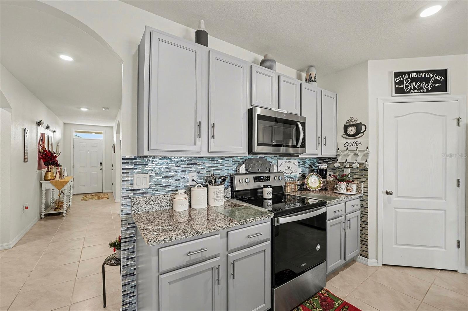 Image 6 of 27 For 2756 Grandbury Grove Road