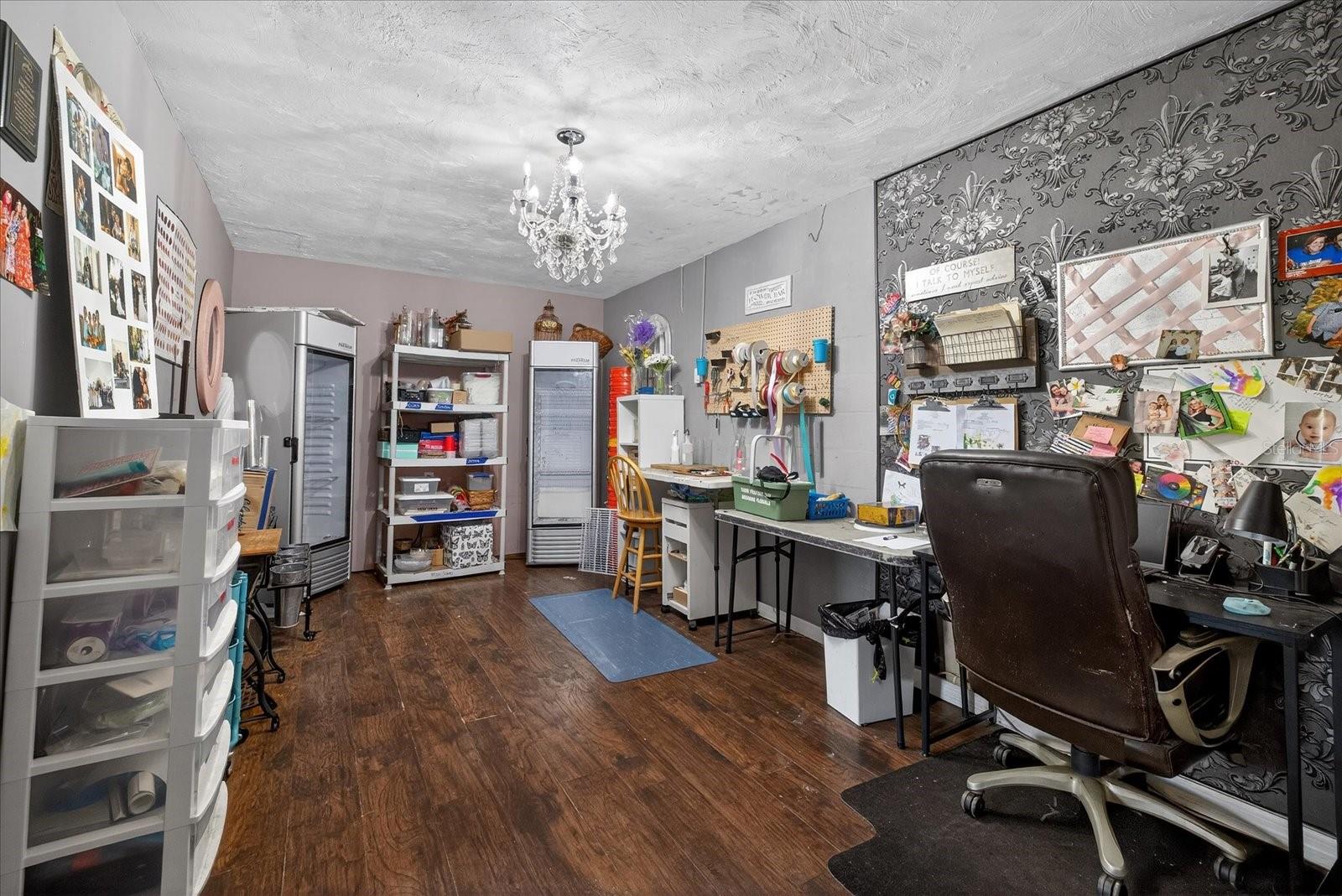 Image 19 of 27 For 8021 Cedar Run Drive