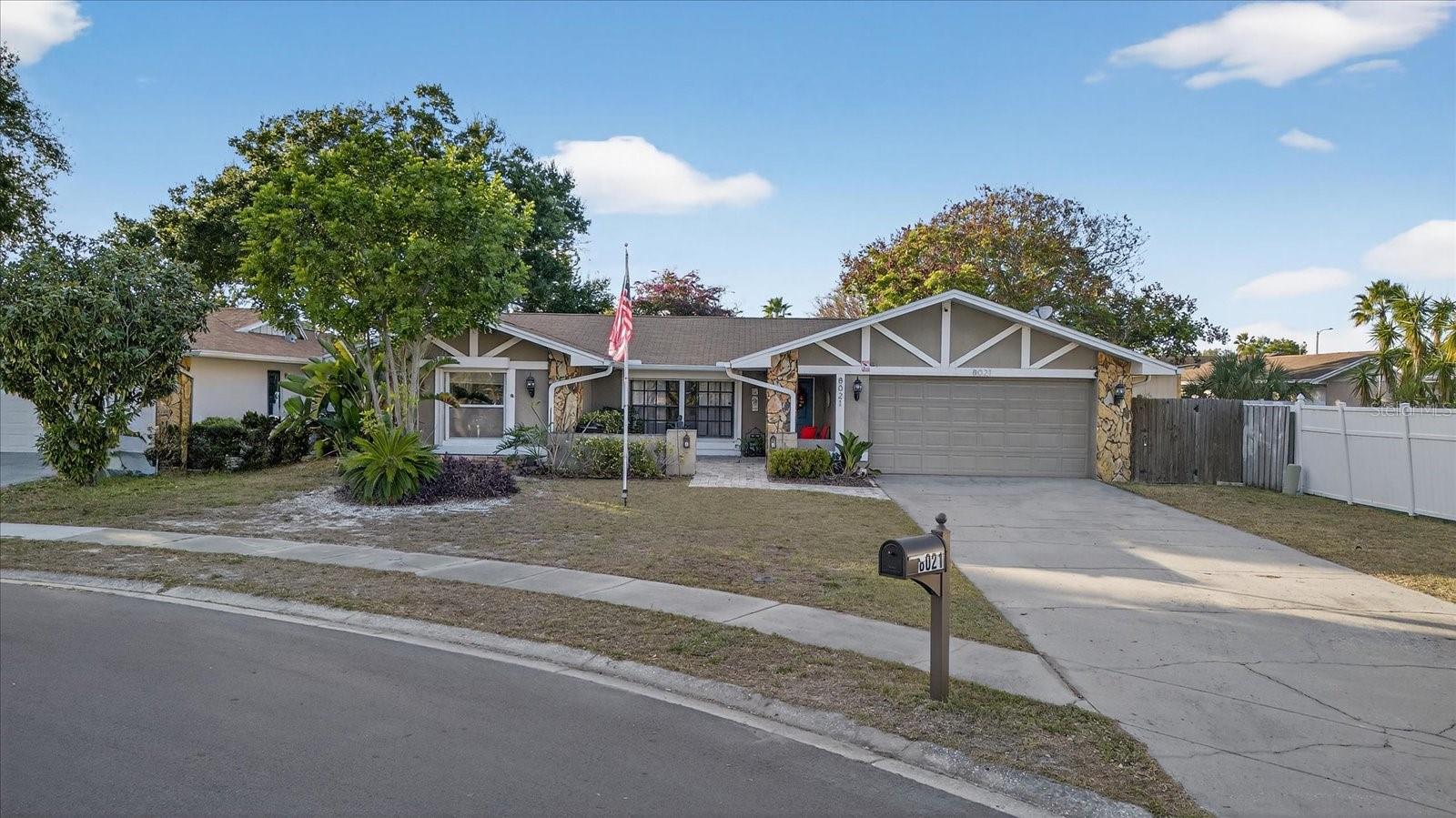 Image 26 of 27 For 8021 Cedar Run Drive