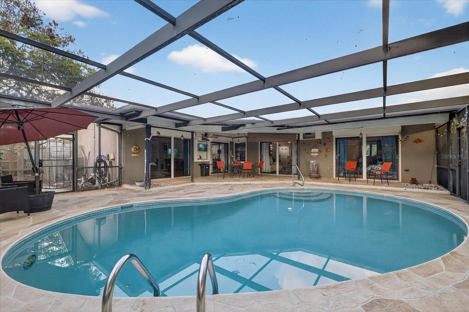 Image 4 of 27 For 8021 Cedar Run Drive