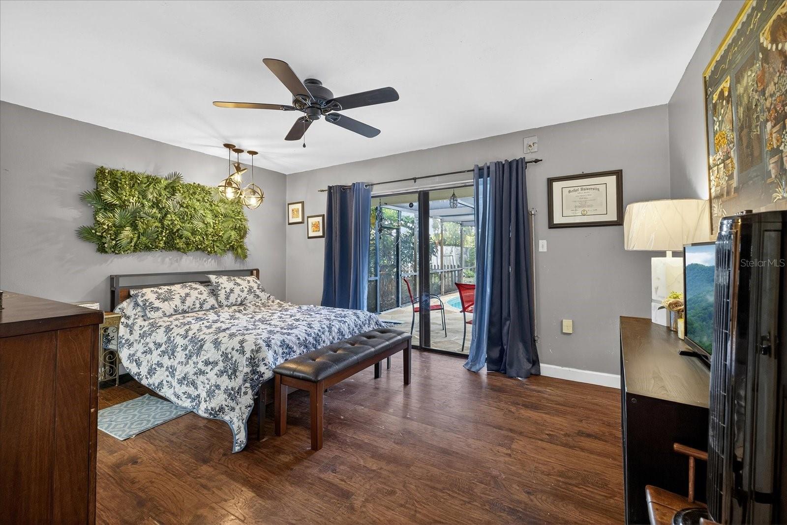 Image 9 of 27 For 8021 Cedar Run Drive