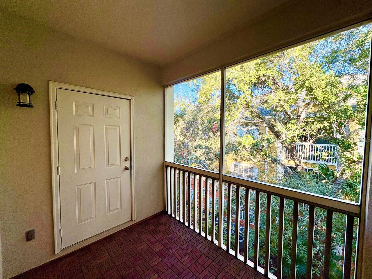 Image 13 of 18 For 4207 Dale Mabry Highway 9309