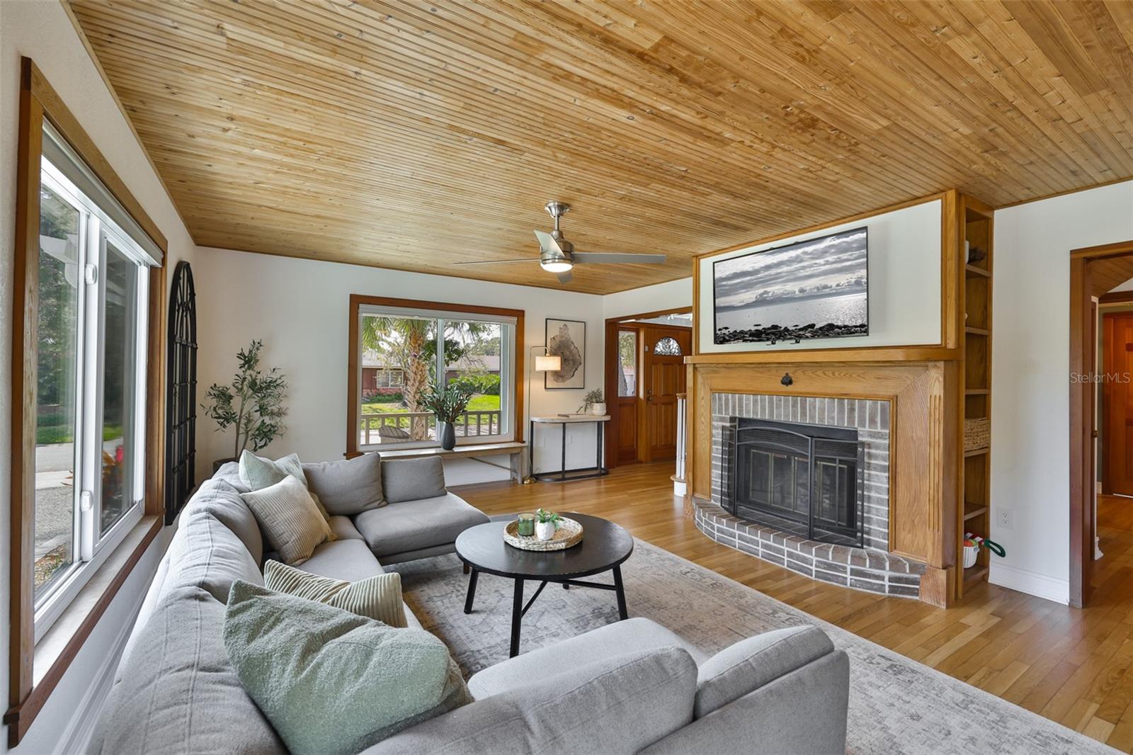 Image 12 of 58 For 2951 61st Avenue S