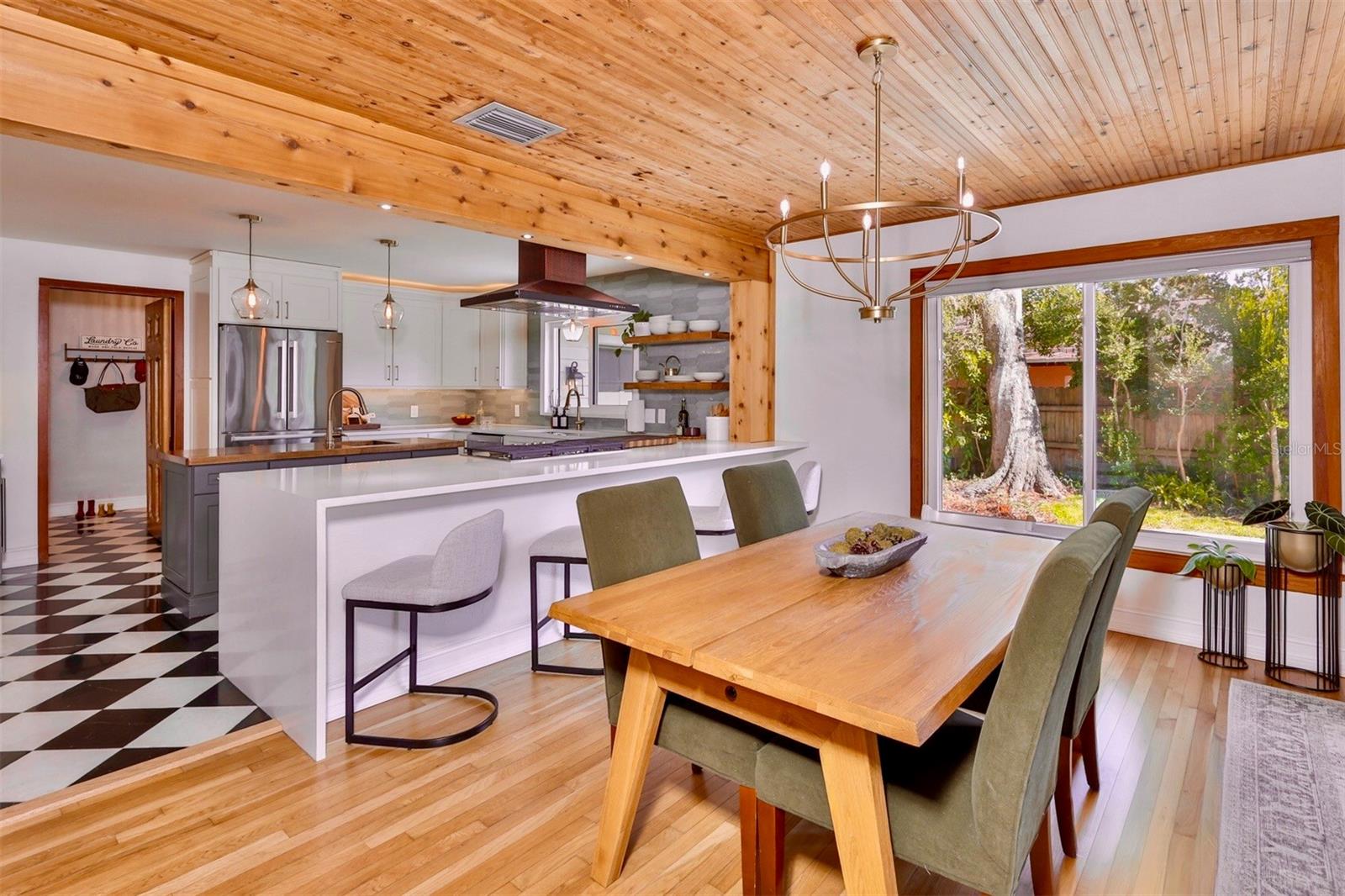 Image 14 of 58 For 2951 61st Avenue S