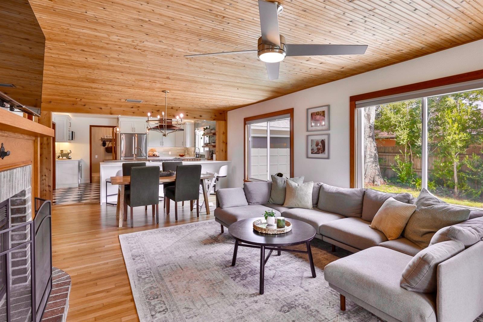 Image 2 of 58 For 2951 61st Avenue S