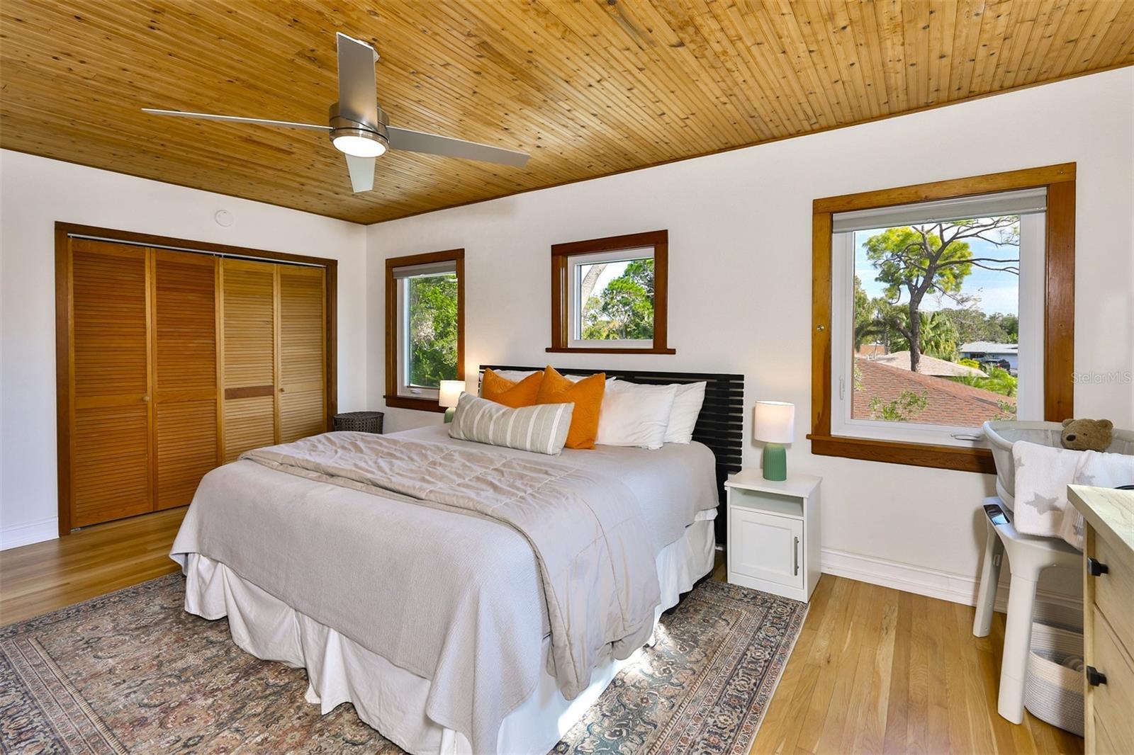 Image 21 of 58 For 2951 61st Avenue S