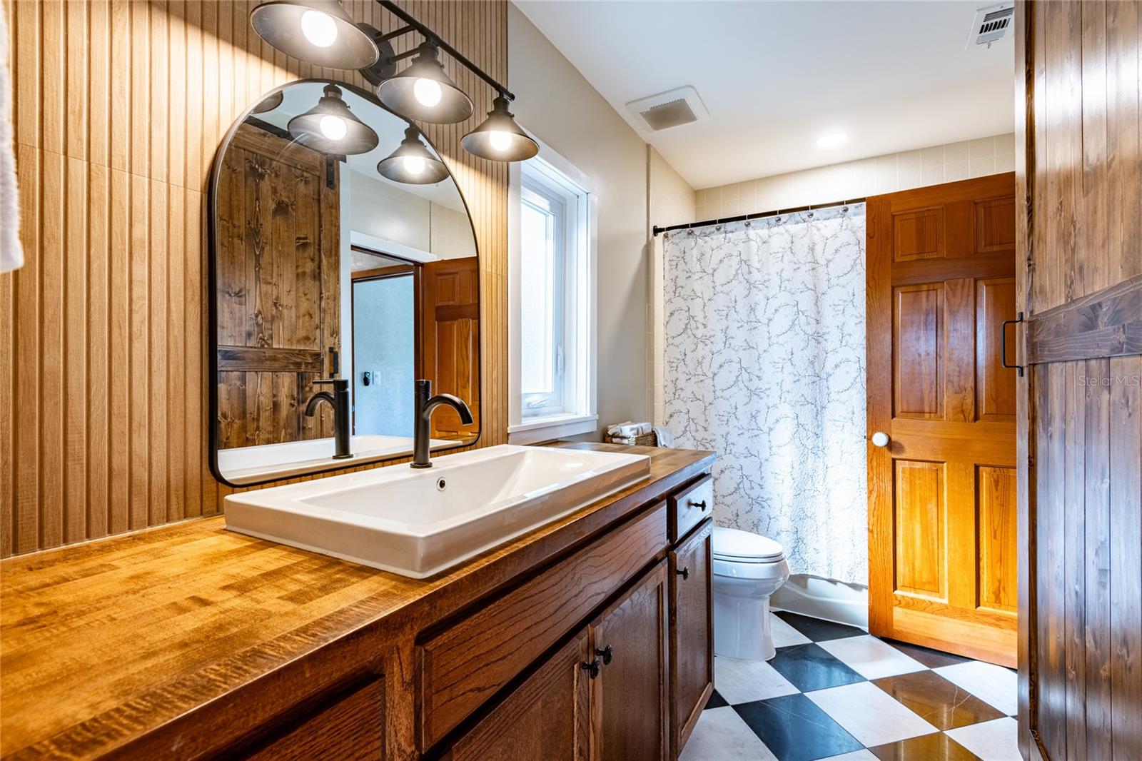 Image 35 of 58 For 2951 61st Avenue S