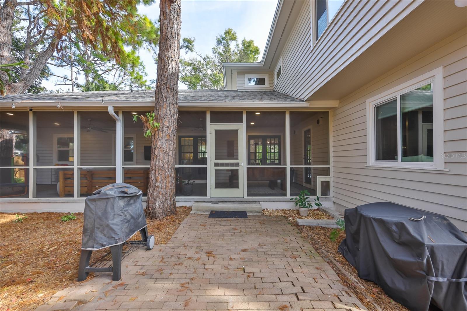 Image 40 of 58 For 2951 61st Avenue S