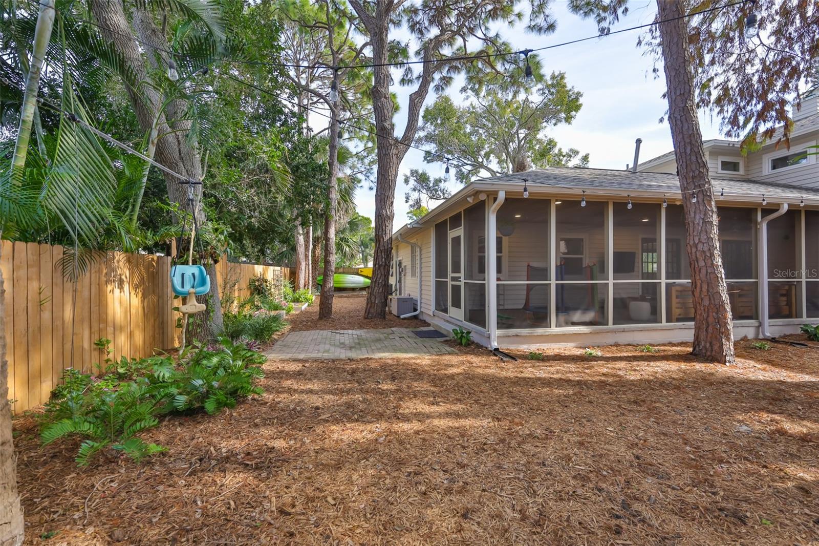 Image 43 of 58 For 2951 61st Avenue S