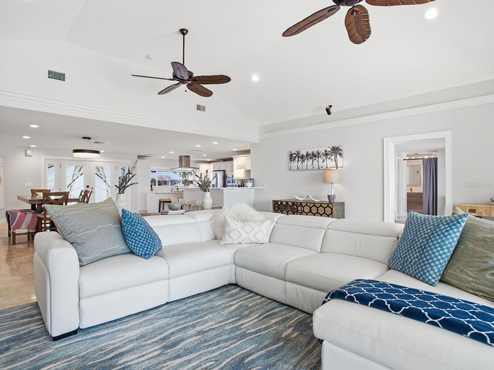 Image 5 of 75 For 1028 79th Street S