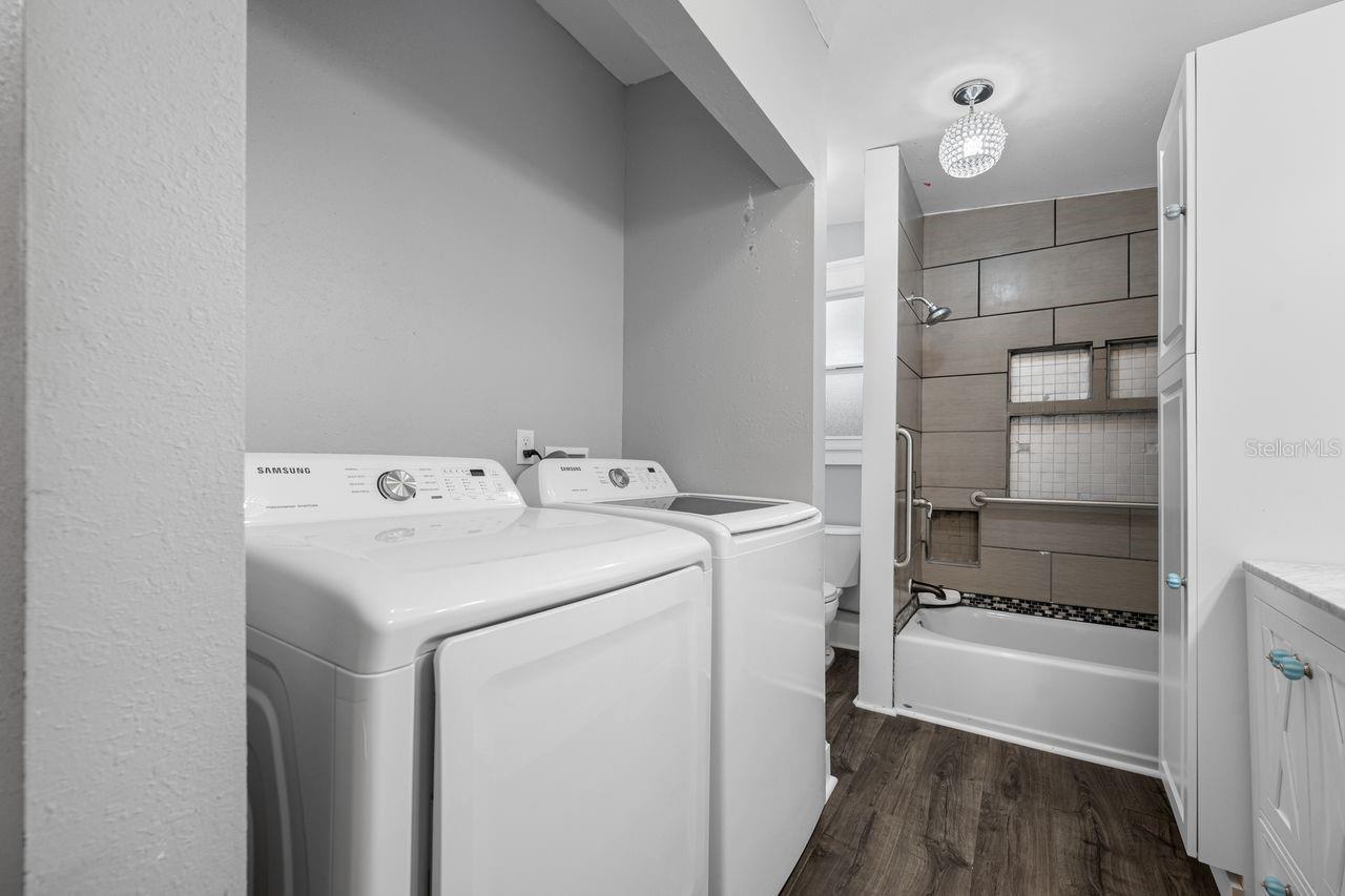 Image 11 of 23 For 4466 57th Avenue N