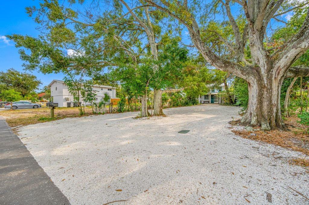 Image 20 of 23 For 4466 57th Avenue N