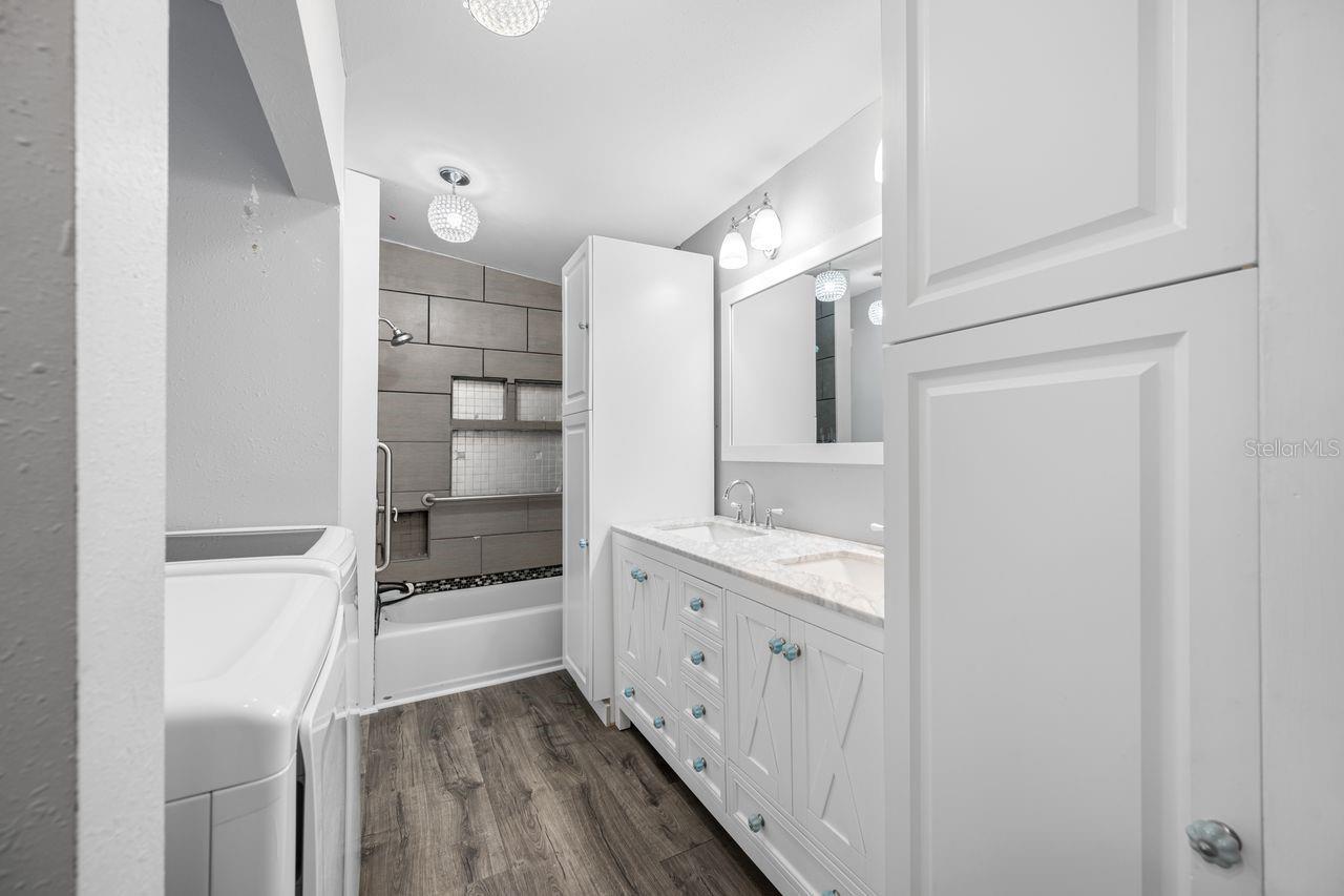 Image 9 of 23 For 4466 57th Avenue N