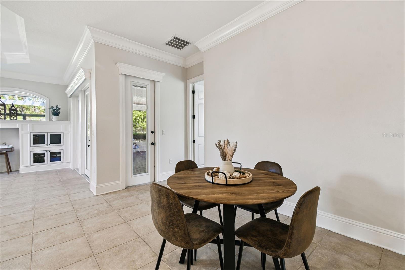 Image 36 of 100 For 19547 Mossy Oak Court