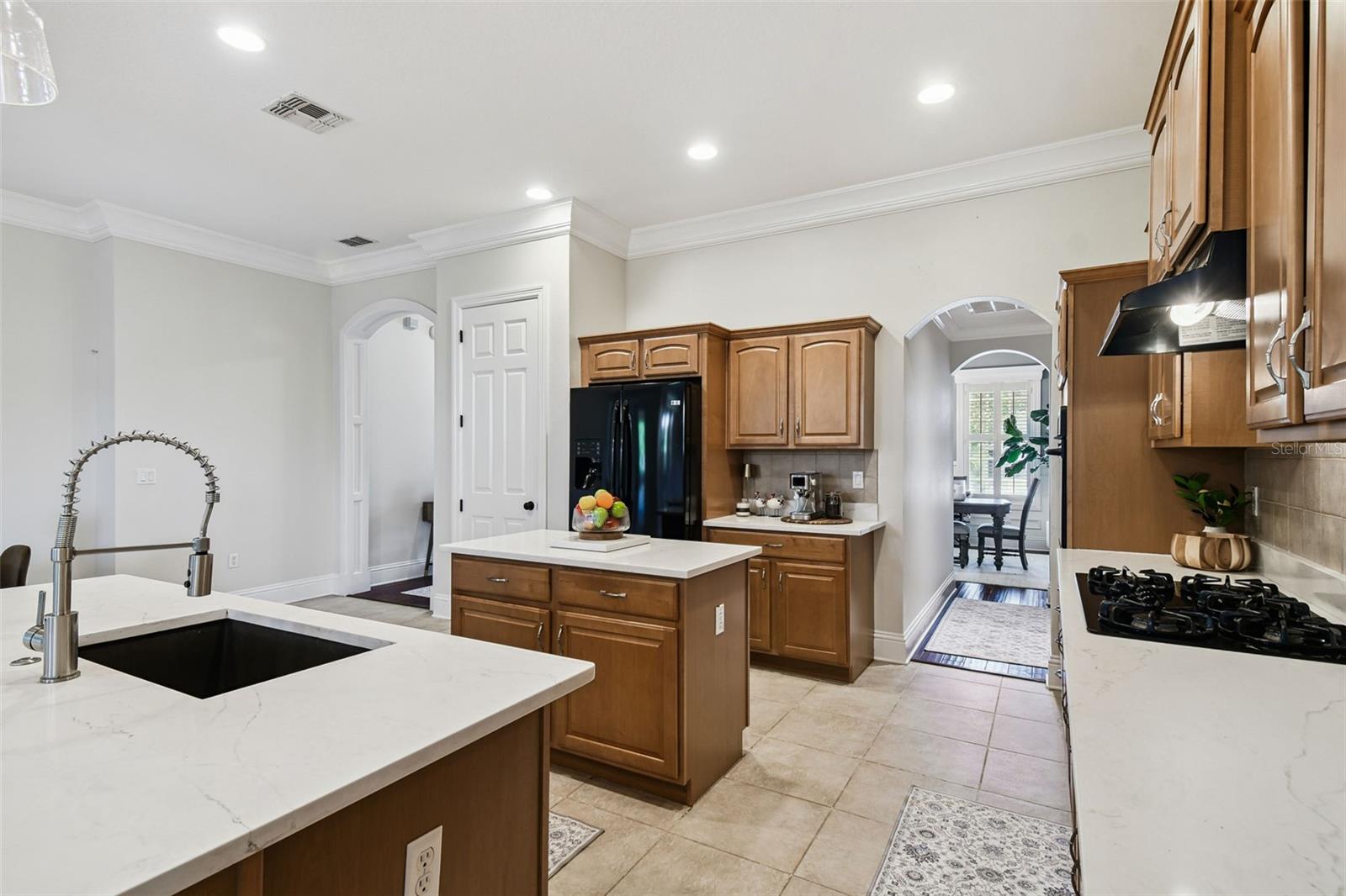 Image 38 of 100 For 19547 Mossy Oak Court