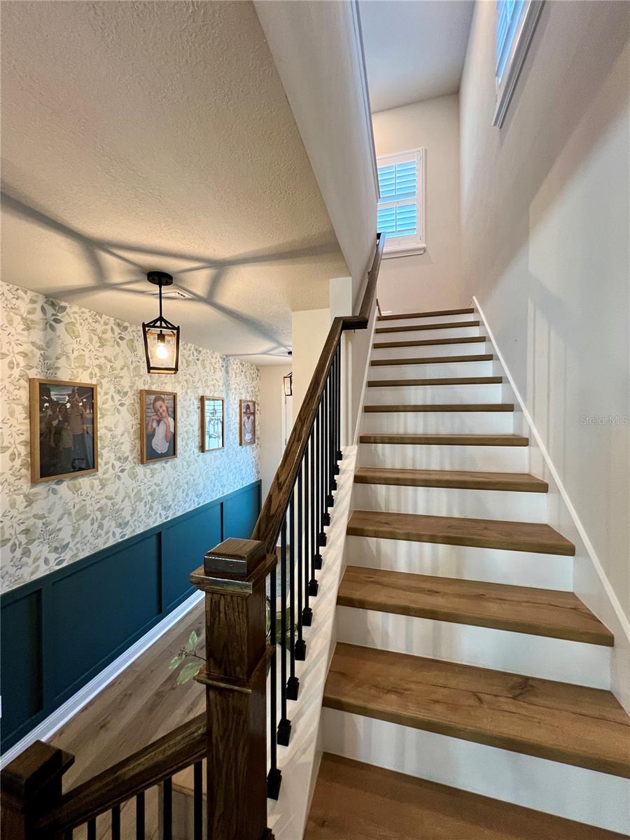 Listing photo id 11 for 28841 Orange Berry Drive