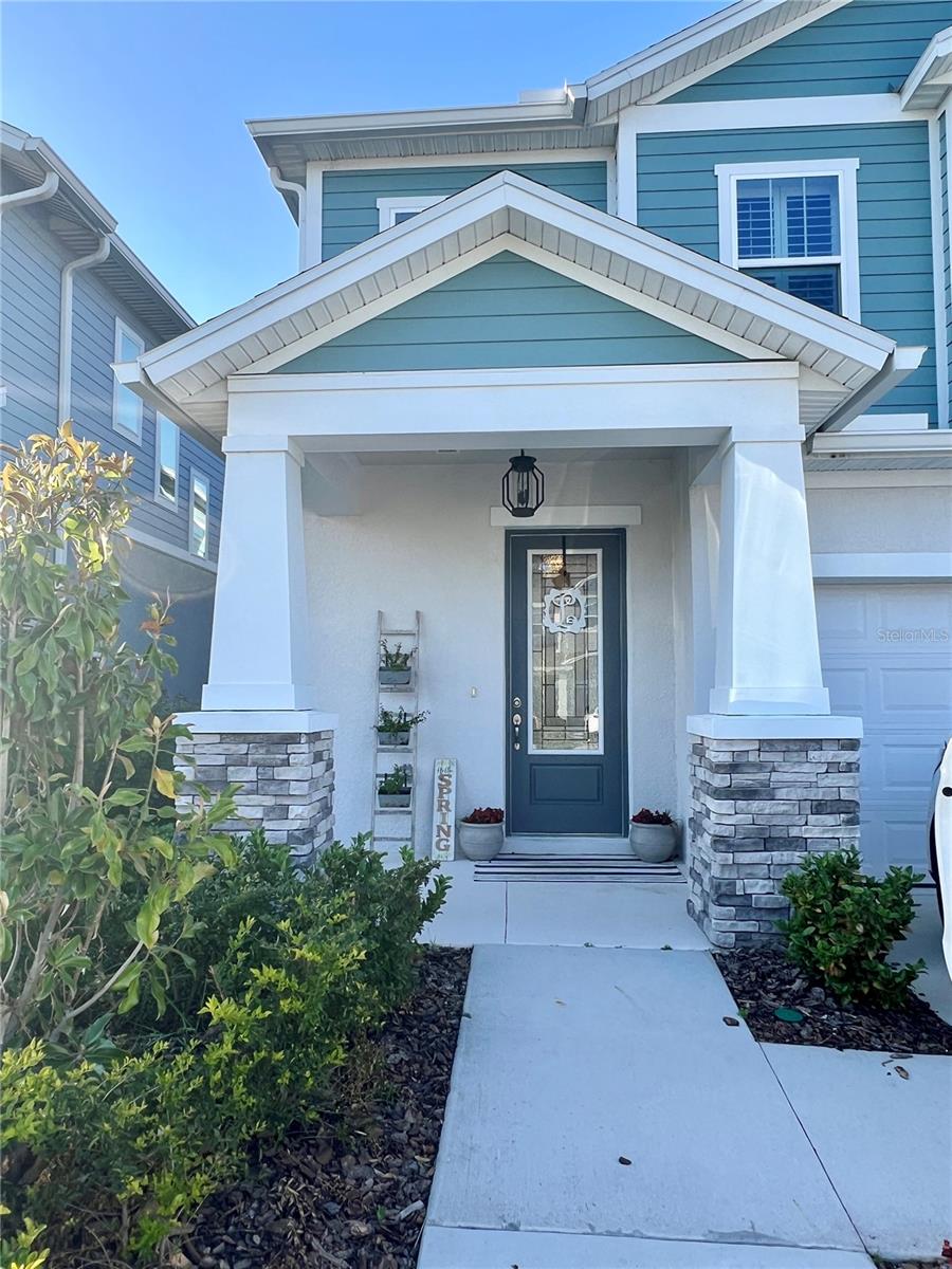 Listing photo id 1 for 28841 Orange Berry Drive