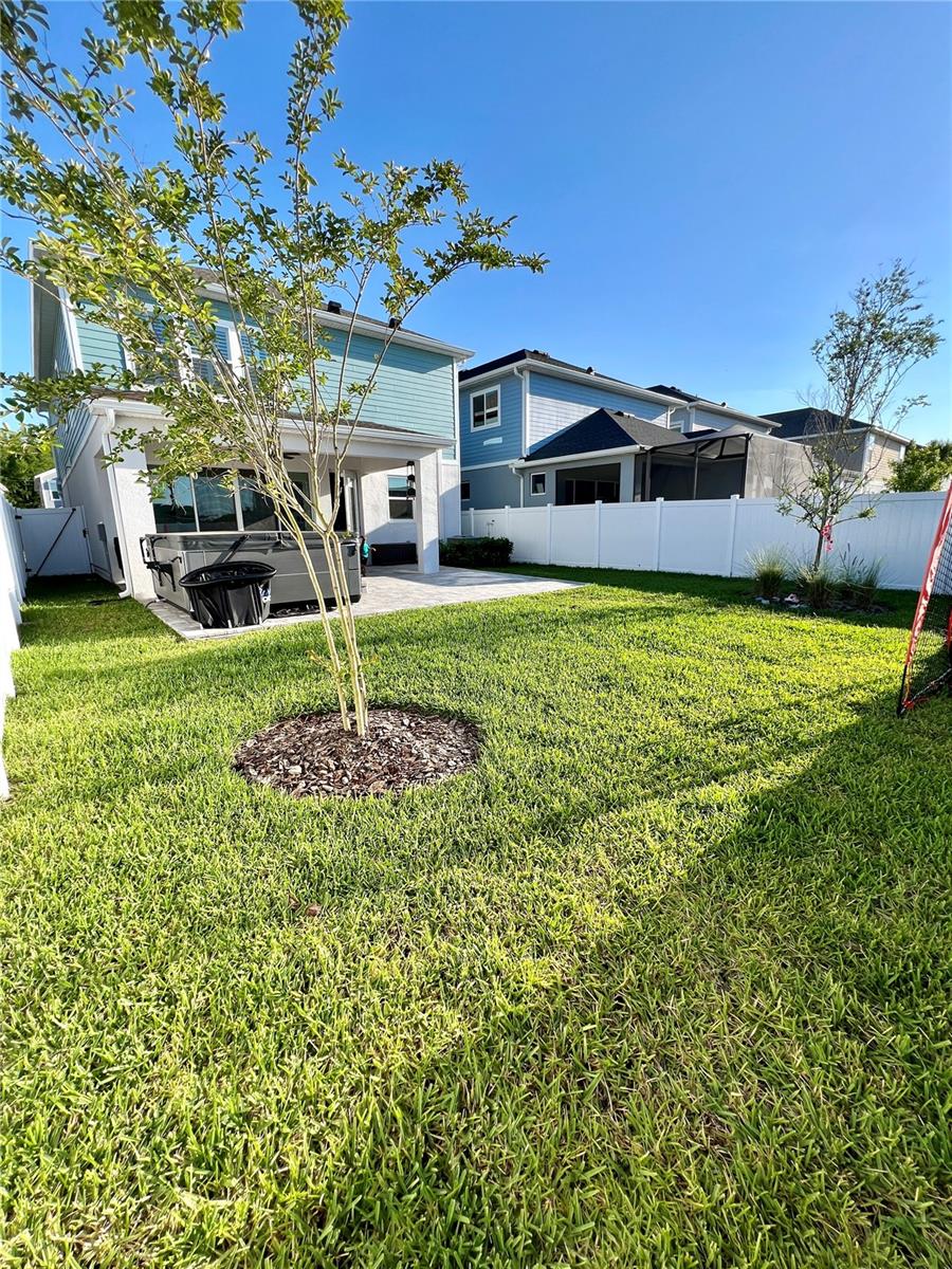 Listing photo id 32 for 28841 Orange Berry Drive