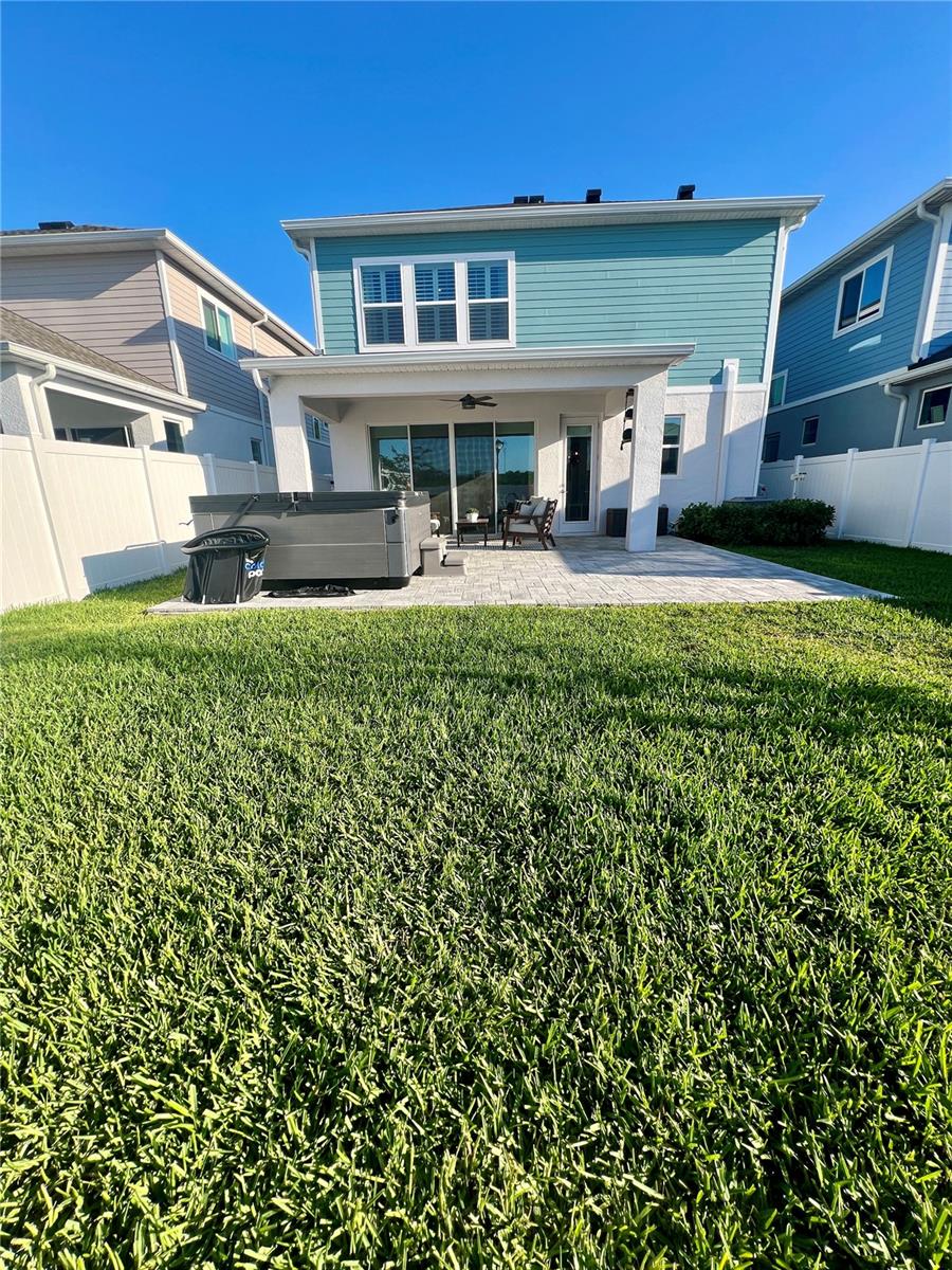 Listing photo id 34 for 28841 Orange Berry Drive