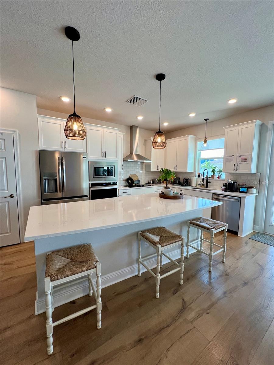 Listing photo id 7 for 28841 Orange Berry Drive