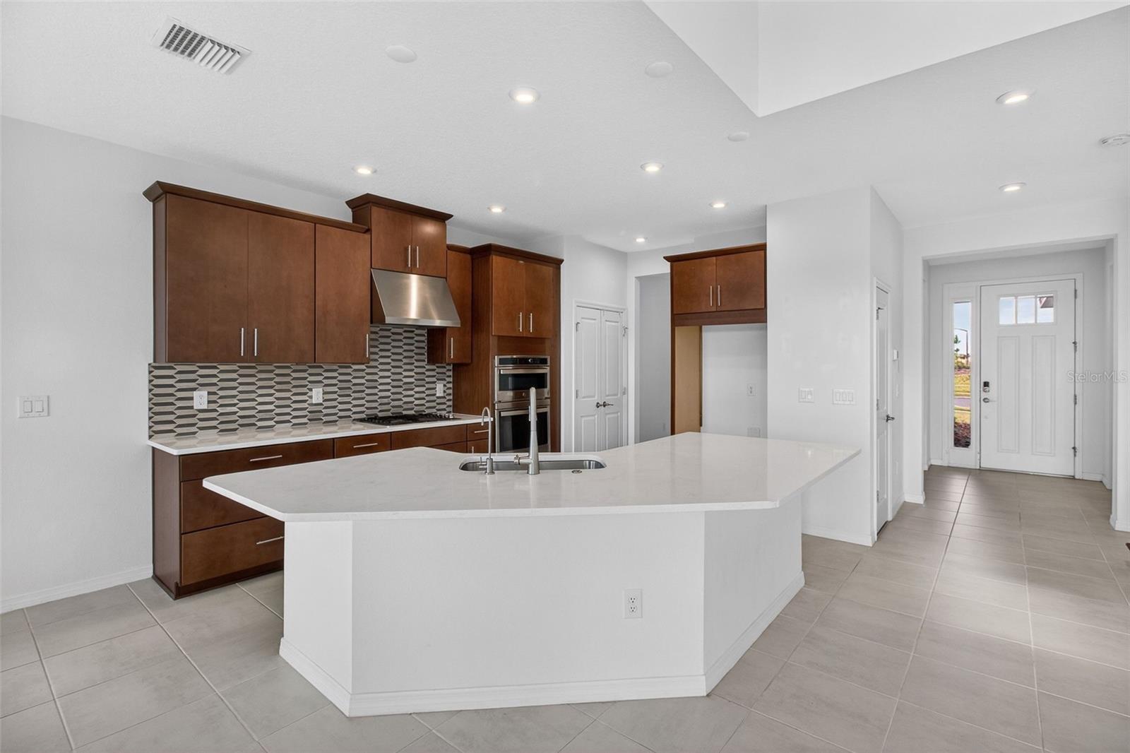 Image 10 of 65 For 5805 Fieldmoor Court