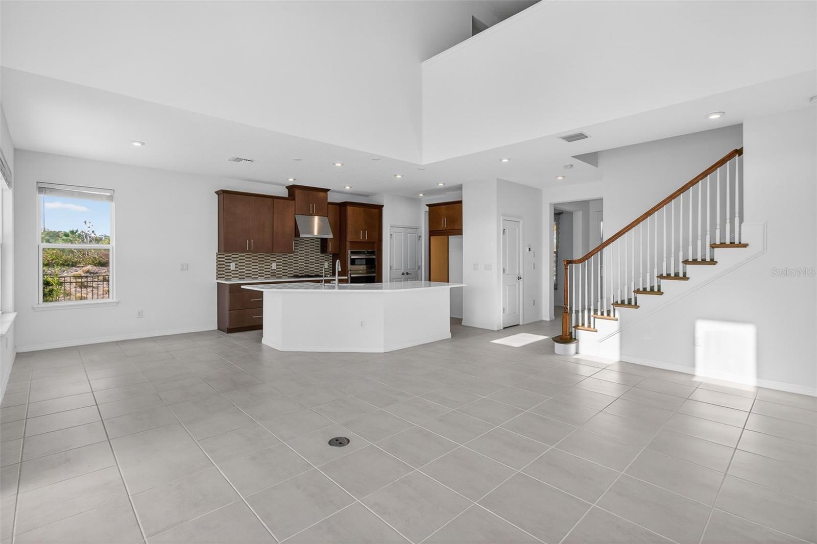 Image 12 of 65 For 5805 Fieldmoor Court