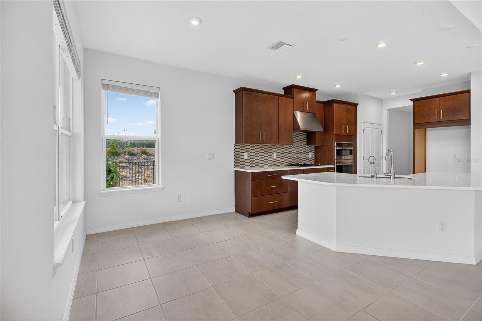 Image 14 of 65 For 5805 Fieldmoor Court