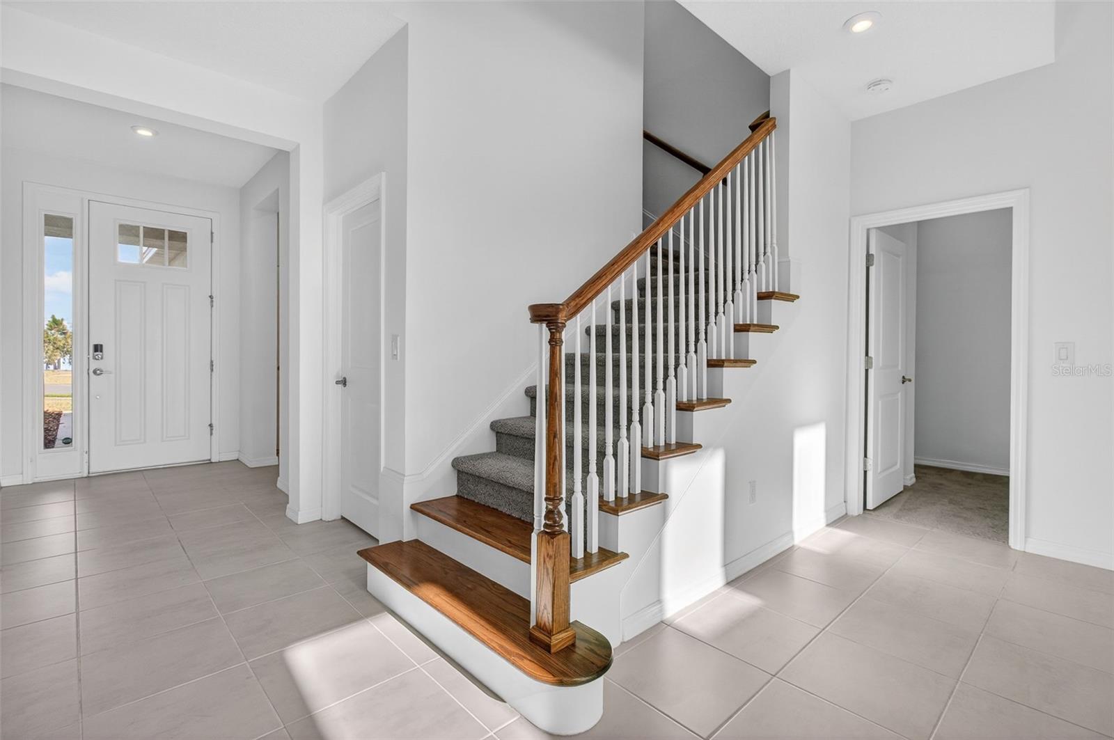 Image 28 of 65 For 5805 Fieldmoor Court