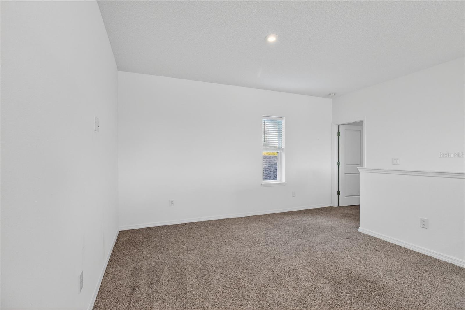 Image 33 of 65 For 5805 Fieldmoor Court