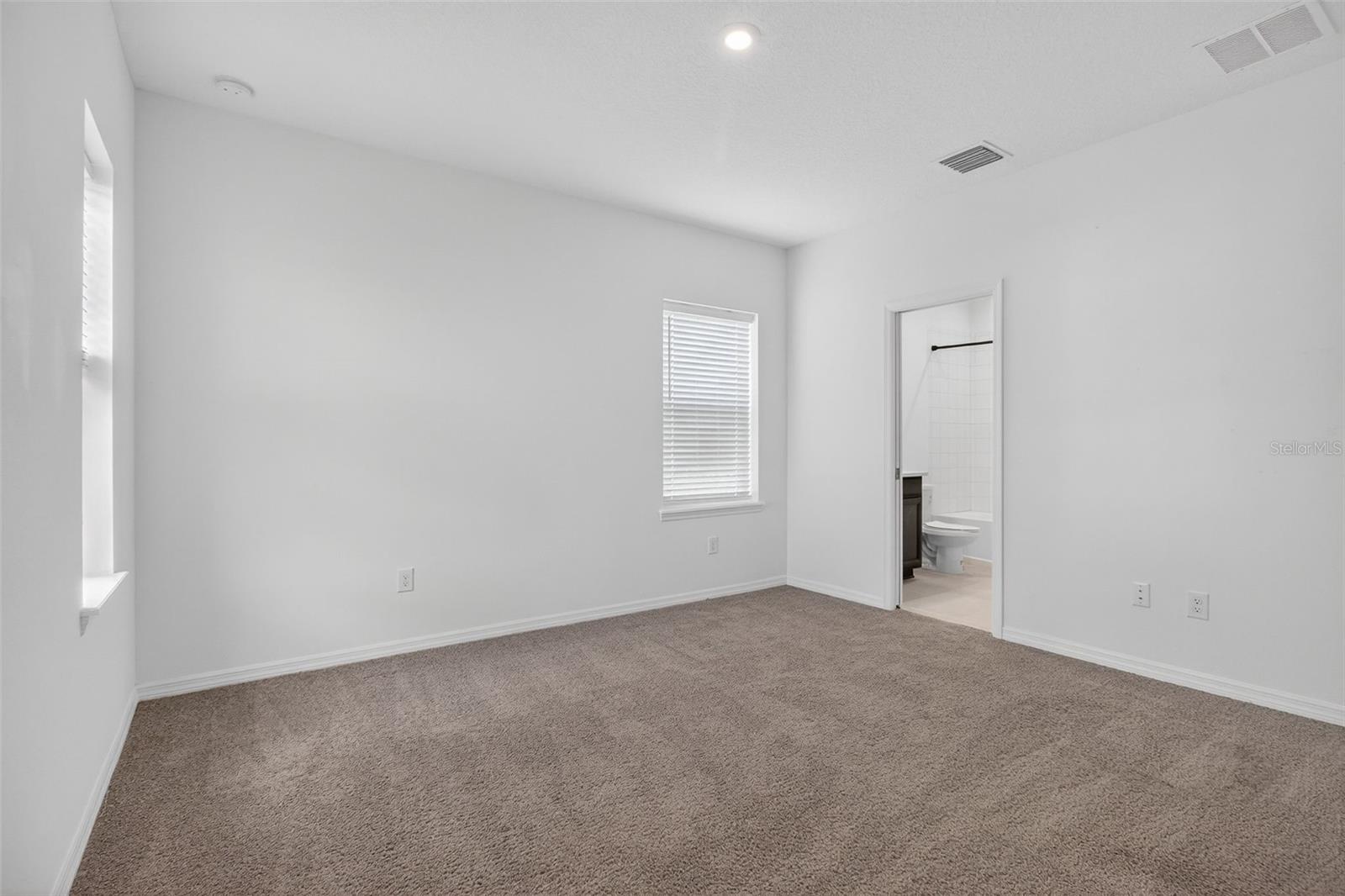 Image 40 of 65 For 5805 Fieldmoor Court