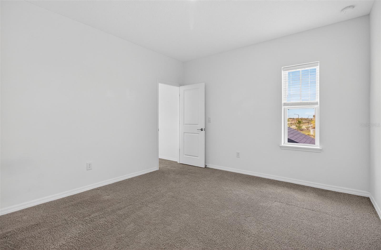 Image 41 of 65 For 5805 Fieldmoor Court