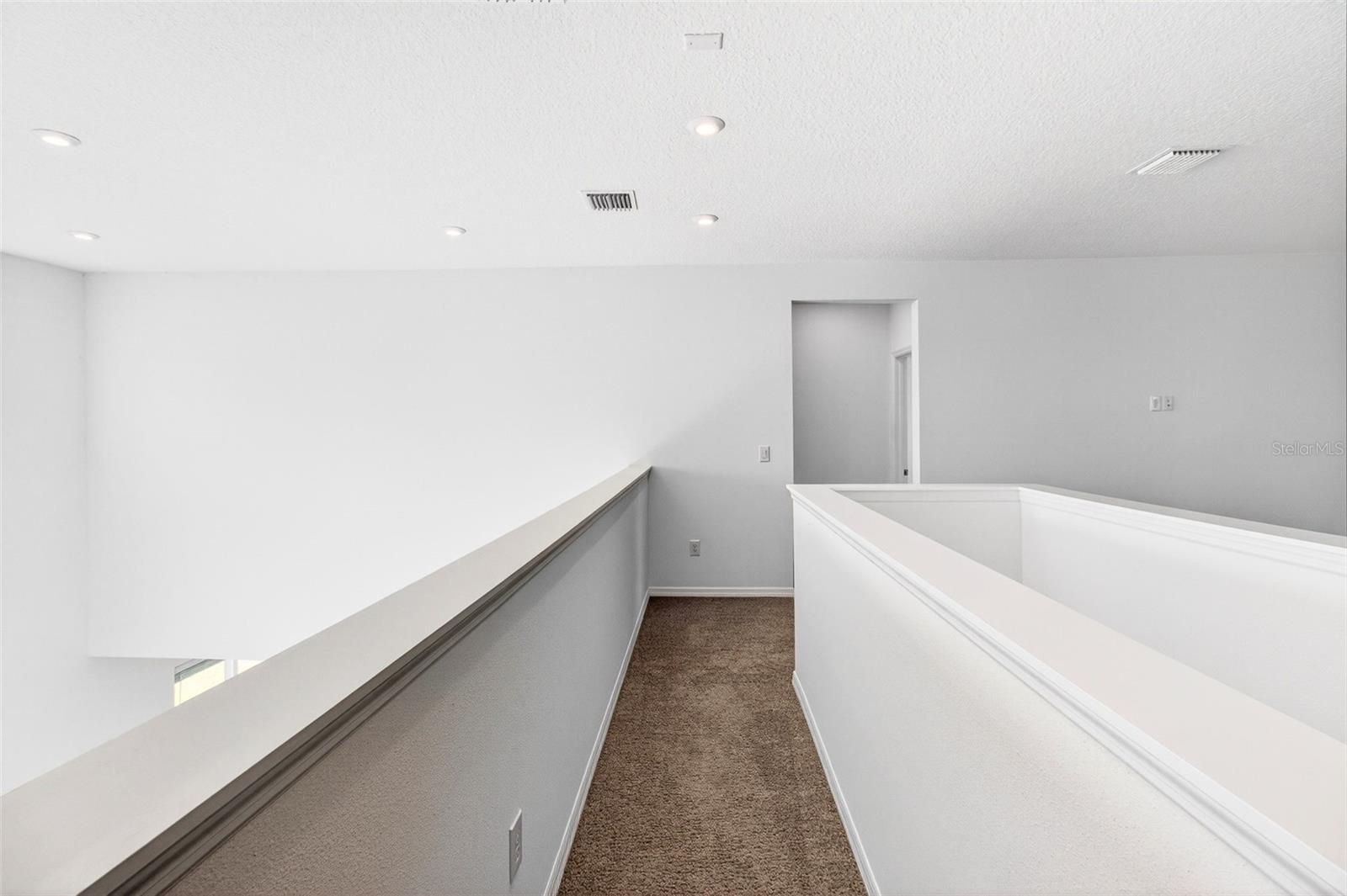 Image 43 of 65 For 5805 Fieldmoor Court