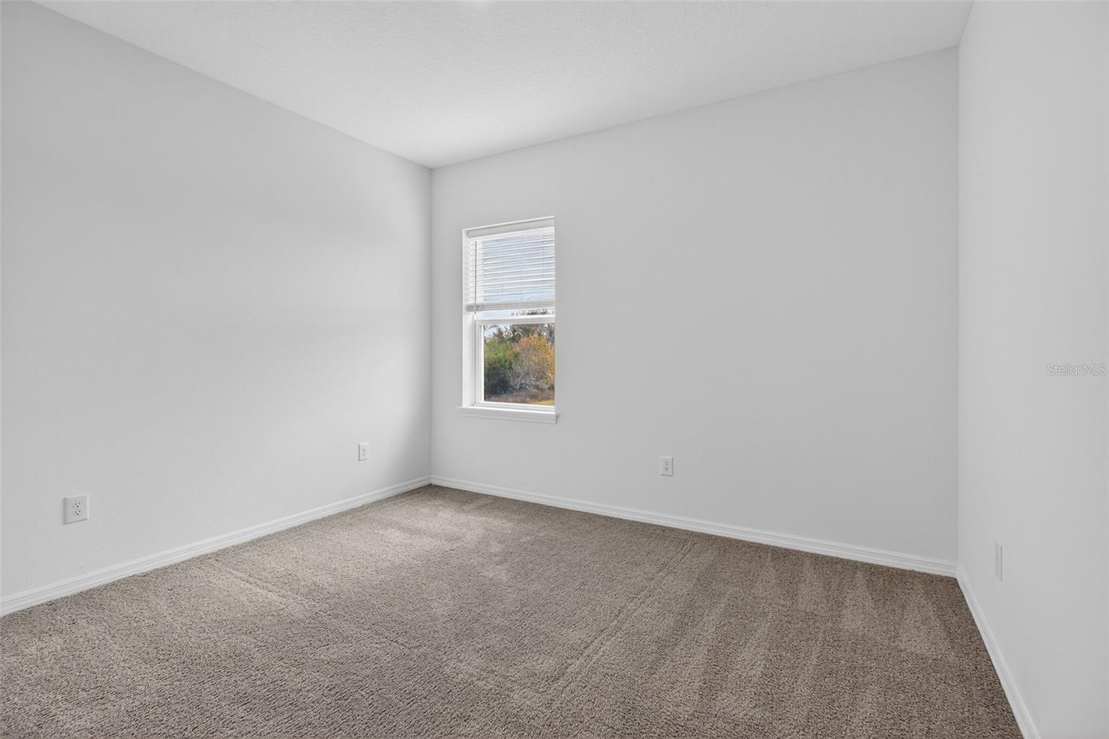 Image 44 of 65 For 5805 Fieldmoor Court