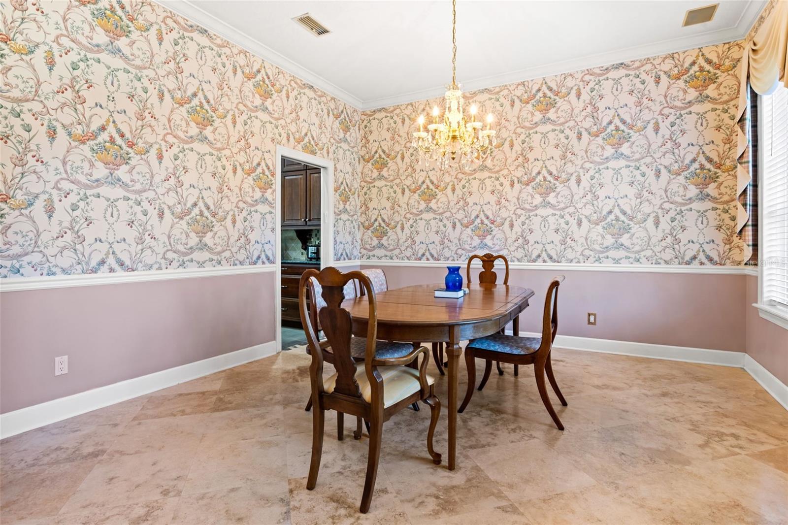 Image 12 of 52 For 6445 Renwick Circle