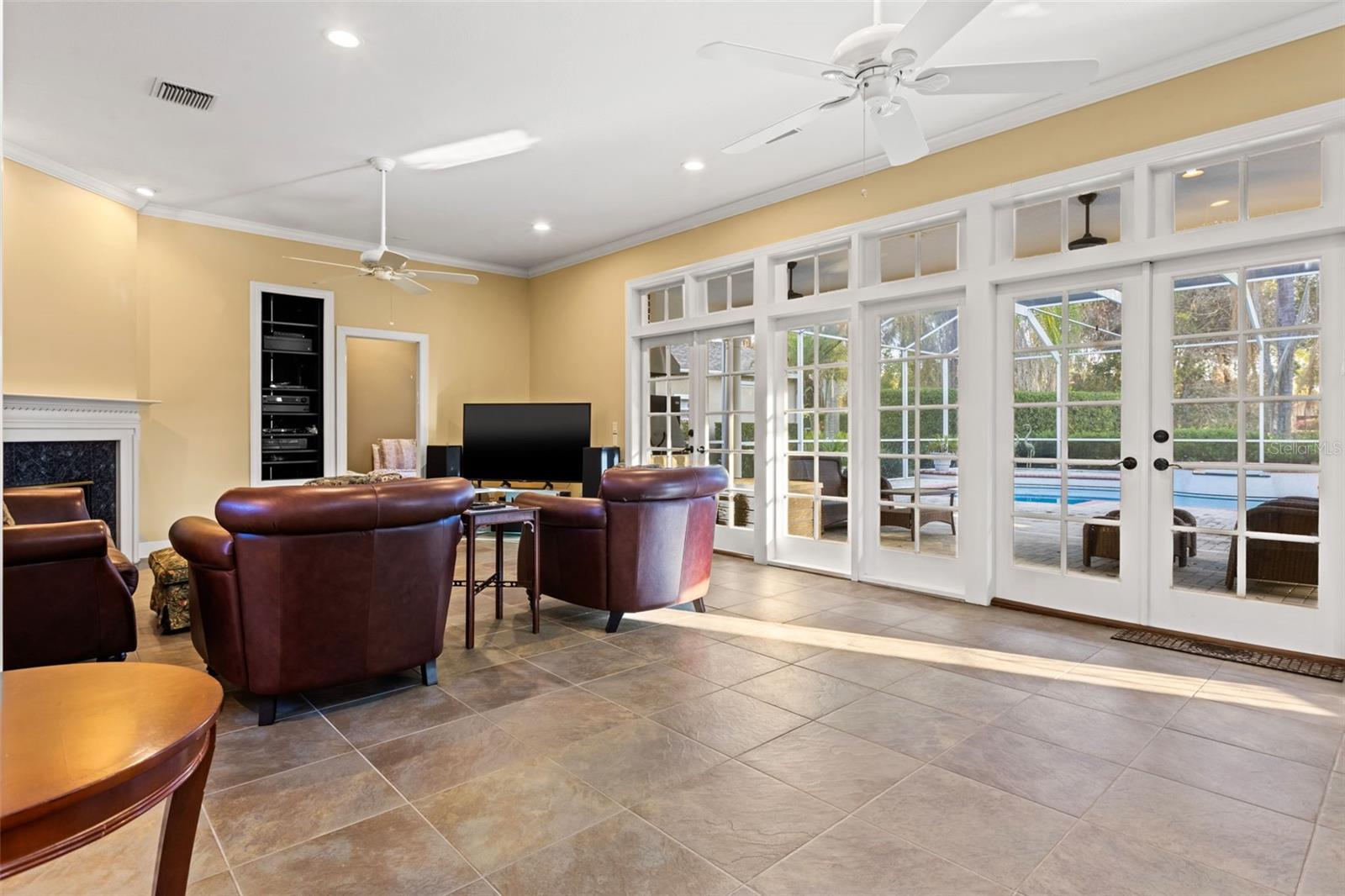 Image 13 of 52 For 6445 Renwick Circle