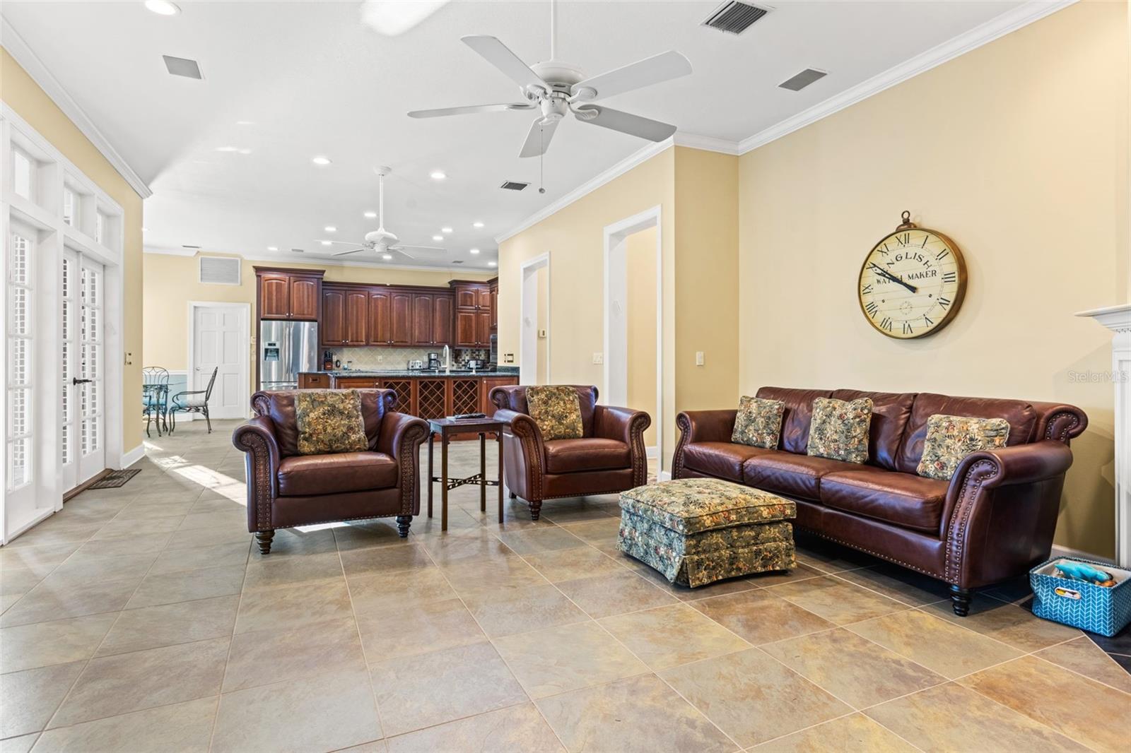 Image 16 of 52 For 6445 Renwick Circle