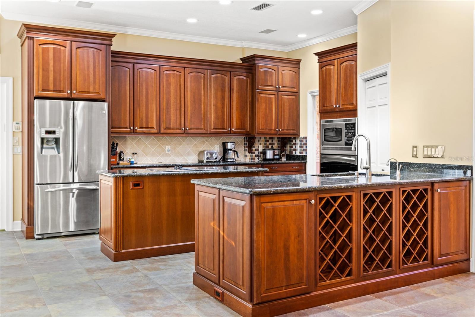 Image 18 of 52 For 6445 Renwick Circle