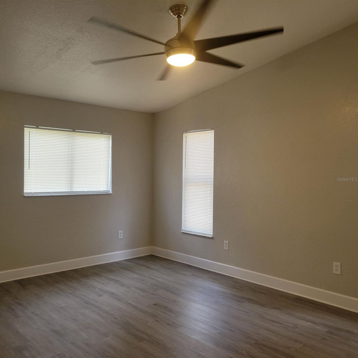 Image 21 of 33 For 3161 53rd Avenue N C