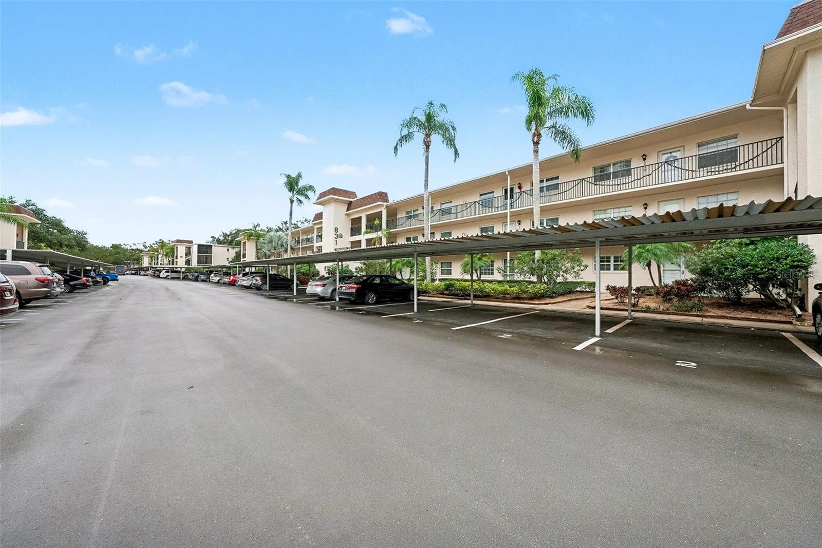 Image 9 of 23 For 831 Maple Court 310