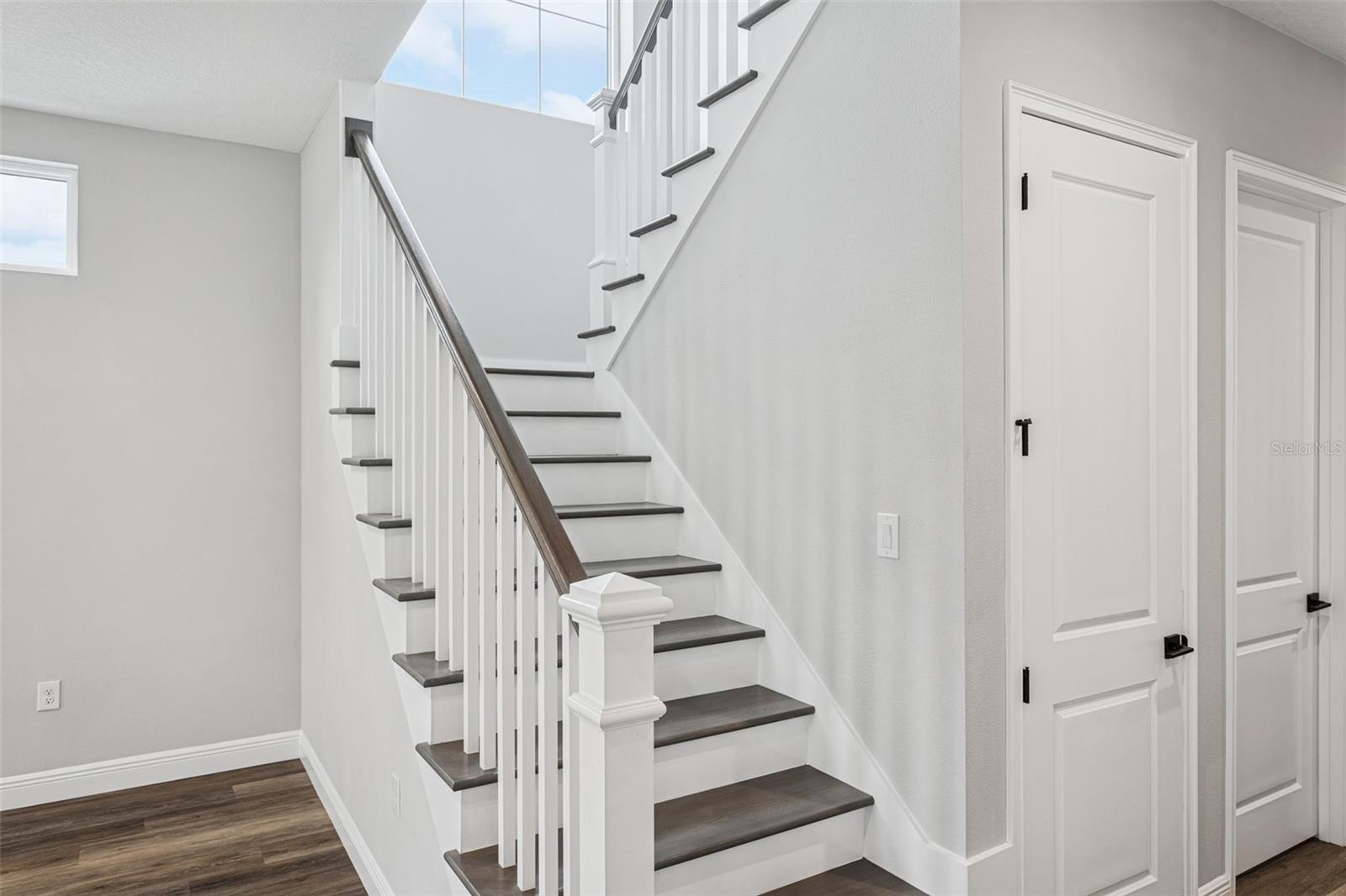 Image 19 of 52 For 3824 Carmen Street