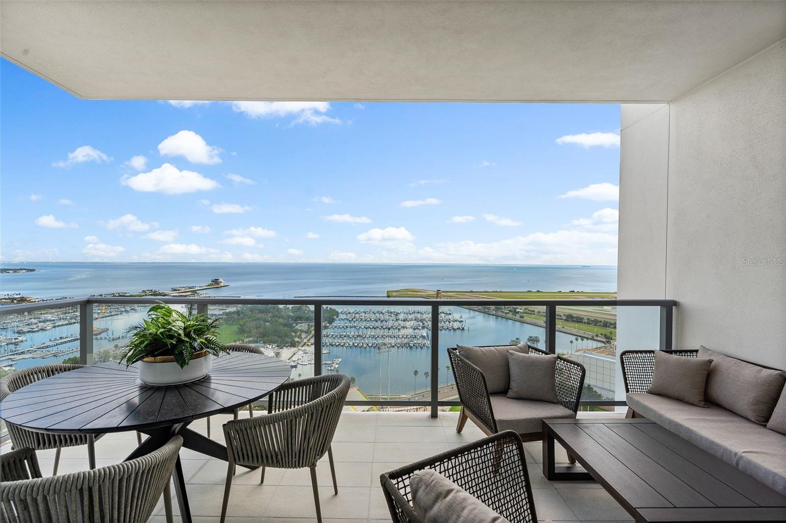 Details for 301 1st Street S 2603, ST PETERSBURG, FL 33701