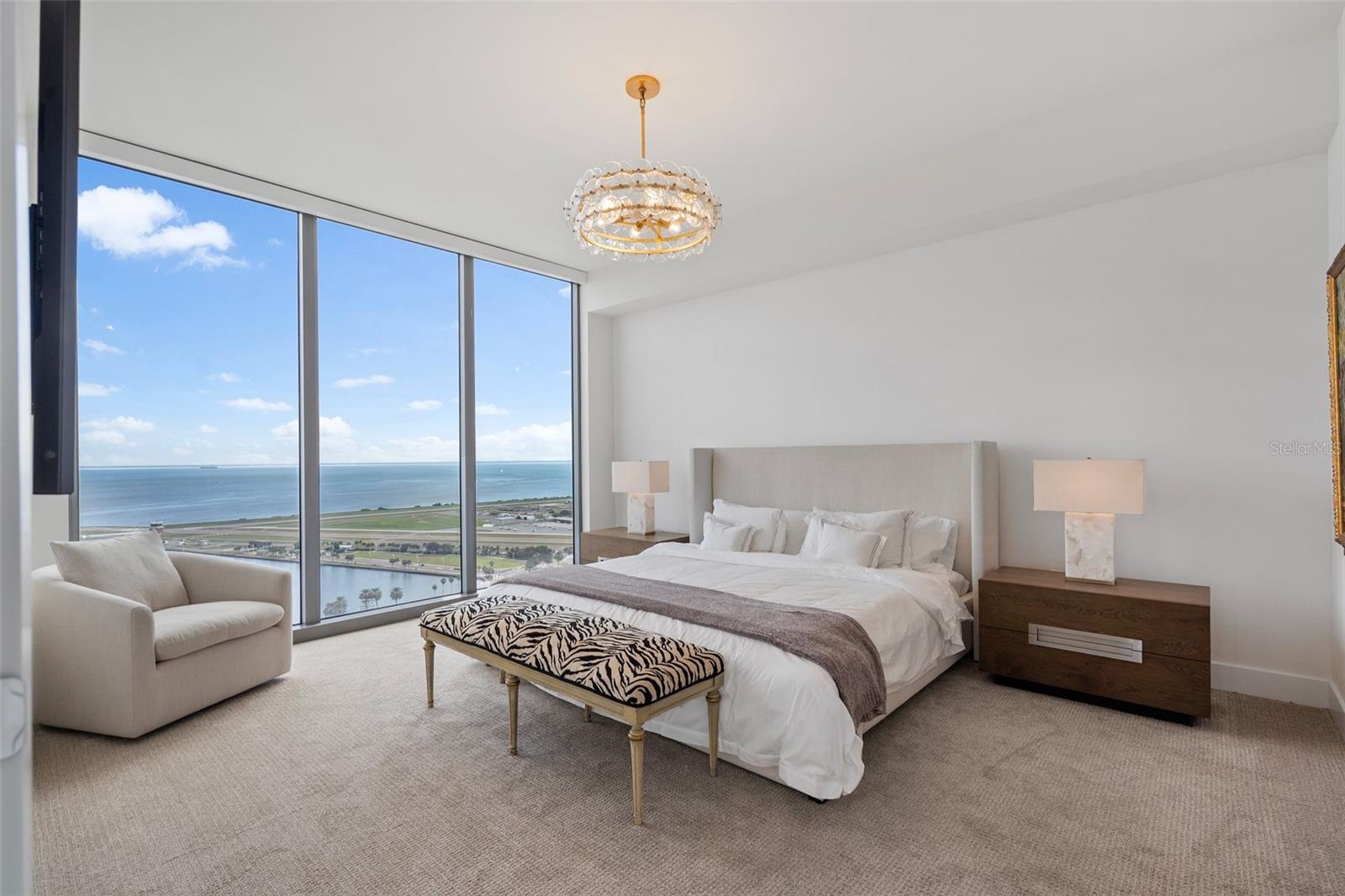 Image 13 of 71 For 301 1st Street S 2603