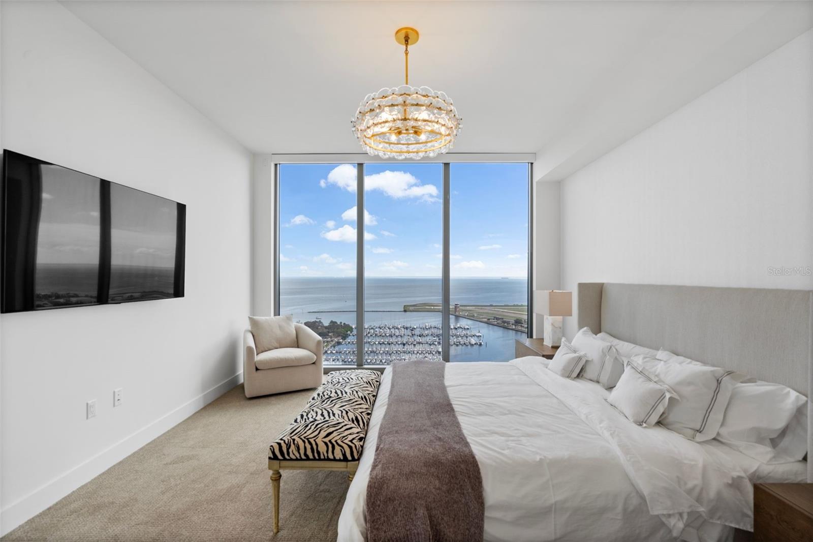 Image 15 of 71 For 301 1st Street S 2603